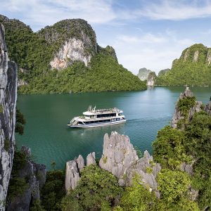 허큘리스 럭셔리 크루즈 당일 투어 (Tour Hạ Long 1 ngày [Hercules Luxury Cruise]